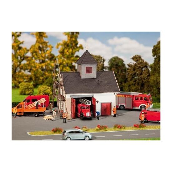 Ländliches Feuerwehrhaus Lasercut