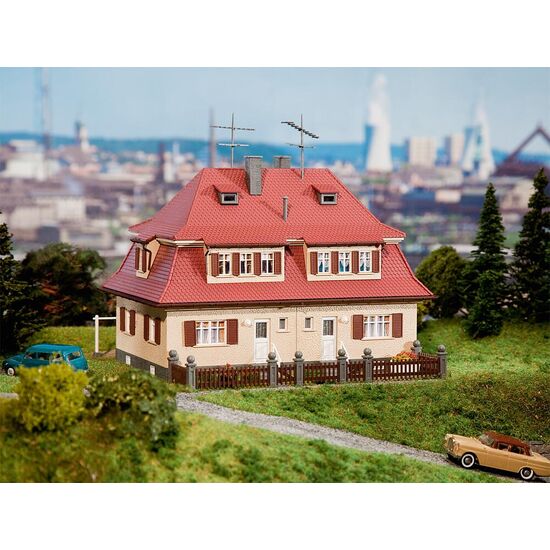 Siedlungs-Doppelhaus