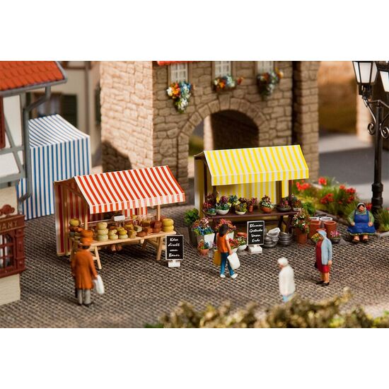 Blumen- und Käsestand