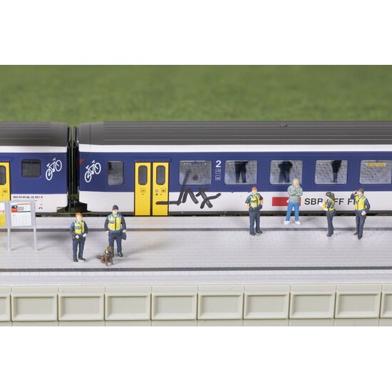Police des transports CFF Ep VI, 2 image