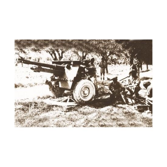 Morris Quad tractor/25 Pdr. gun