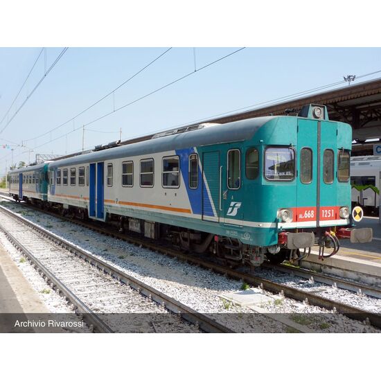 FS 2 pièces. Automotrice diesel ALn 668 1200 Ep.IV DC, 2 image