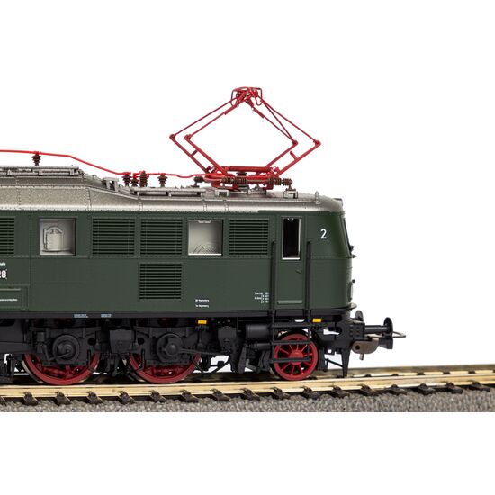 E-Lok BR E 18 DB III  DC, 3 image