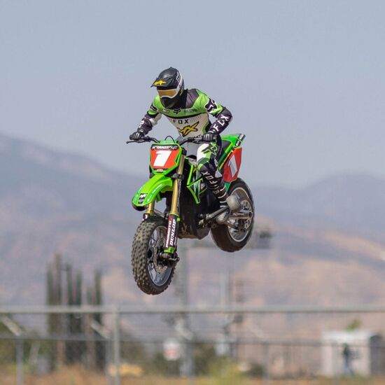PROMOTO-MX Motorcycle RTR 1:4 EP GREEN AVEC accu & chargeur, 5 image