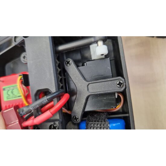 Servo (5-Wire) - No Mounting tab, 2 image