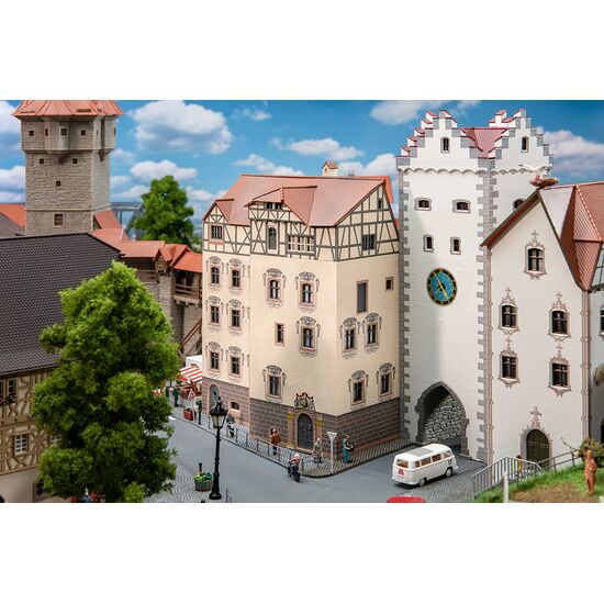 Grosses Stadthaus