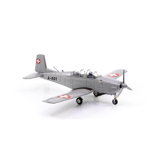 Pilatus P-3 A-801 inkl. Chromständer, 3 image